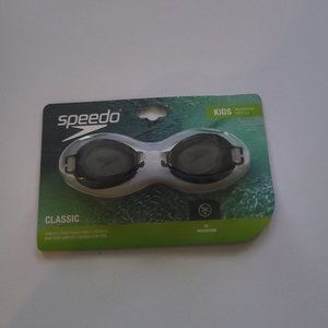 NEW- Speedo Kids' Classic Swim Goggles - Black - ages 3-8